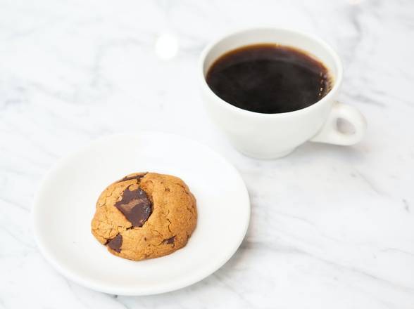 Order Chocolate Chip Cookie V GF food online from True Food Kitchen store, Jacksonville on bringmethat.com