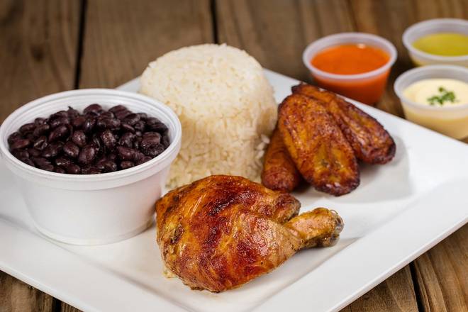 Order ¼  Chicken with any 2 Side Orders food online from La Granja store, Hollywood on bringmethat.com