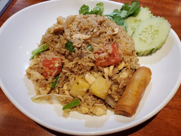 Order #69. Pineapple Fried Rice food online from Thai House store, Charlotte on bringmethat.com