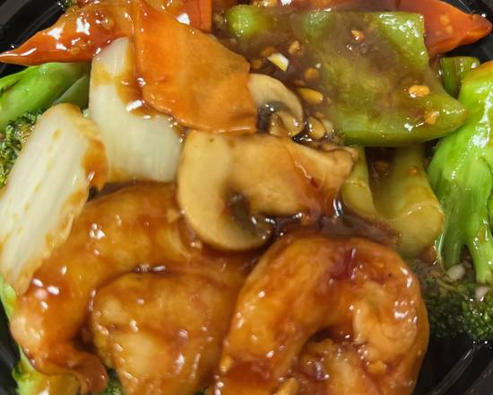 Order Shrimp with Vegetables food online from Halal Fusion Chinese Restaurant store, Philadelphia on bringmethat.com