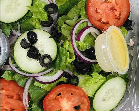 Order Garden Salad food online from Oro Bakery And Pizza store, Los Angeles on bringmethat.com
