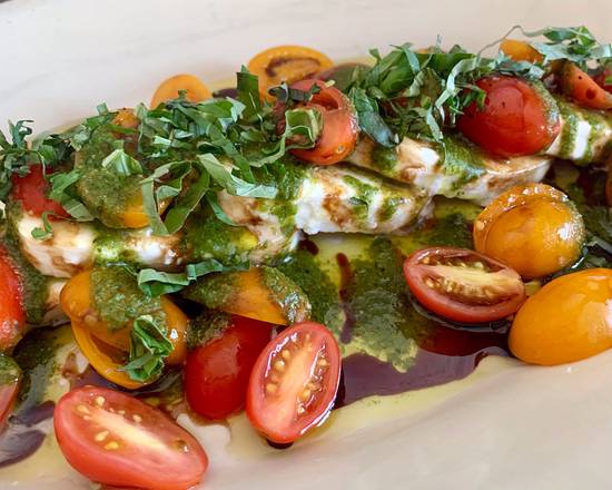 Order Caprese Salad food online from Saint Rocco's New York Italian store, Dallas on bringmethat.com