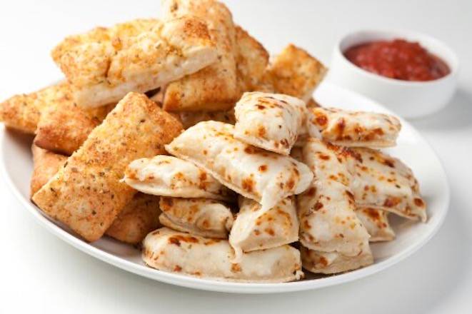 Order Cheese Bread food online from Vieux Carre Pizza store, New Orleans on bringmethat.com