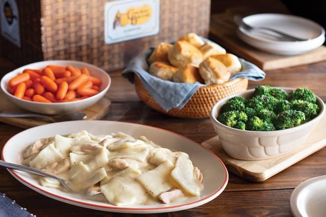 Order Signature Chicken n’ Dumplins Family Meal Basket food online from Cracker Barrel Old Country Store store, Somerset on bringmethat.com