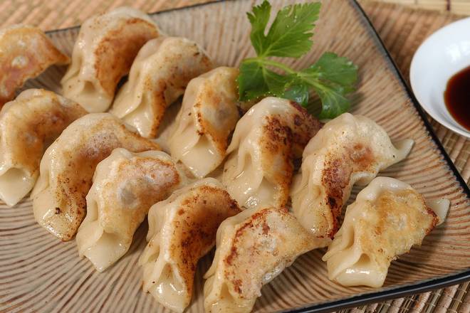 Order A9. Dumpling (6) food online from Captain King's Seafood City store, Memphis on bringmethat.com