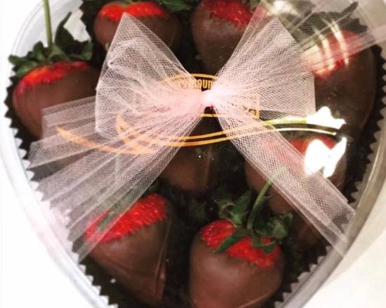 Order Mother's Day Chocolate Covered Strawberries food online from Rocky Mountain Chocolate Factory- Orange store, orange on bringmethat.com