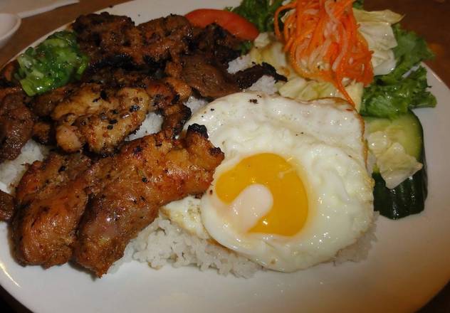 Order Grilled Lemongrass Chicken (Cơm Thịt Ga  Nướng) food online from Pho Street store, Bradenton on bringmethat.com