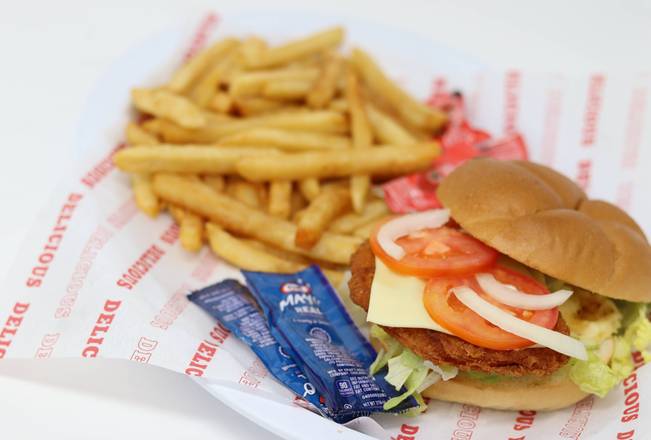 Order Fried Chicken Sandwich food online from King's Pizza store, Daytona Beach on bringmethat.com