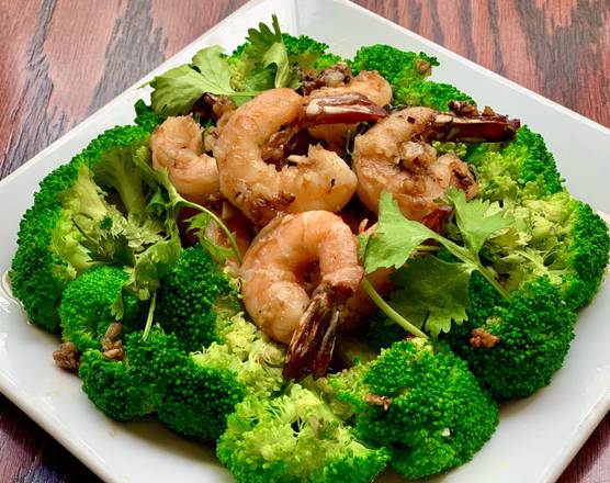 Order Garlic Prawn food online from Bangkok Thai Restaurant store, Spokane on bringmethat.com