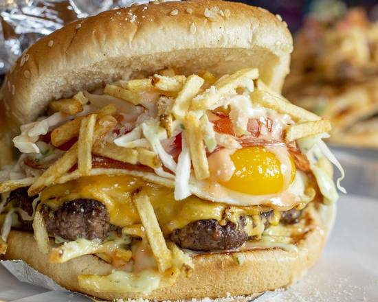 Order Papasito's Burger food online from Papasito's store, Hialeah on bringmethat.com