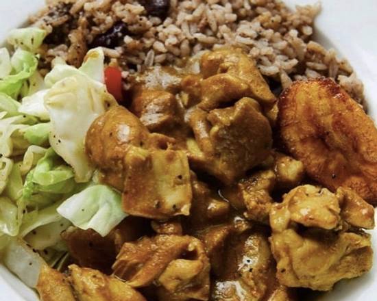 Order Curry Chicken Bowl food online from Jamaican Kitchen store, Los Angeles on bringmethat.com
