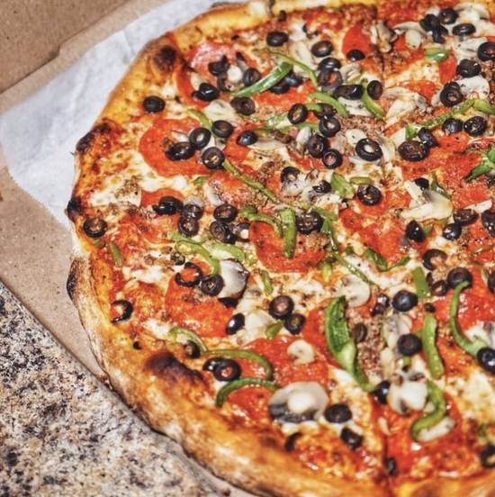 Order The Brooklyn Deluxe Pie food online from Biggie's Pizza store, Jacksonville Beach on bringmethat.com
