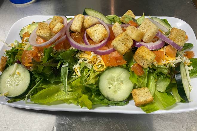 Order House Salad food online from Tradition's Restaurant store, West Fargo on bringmethat.com