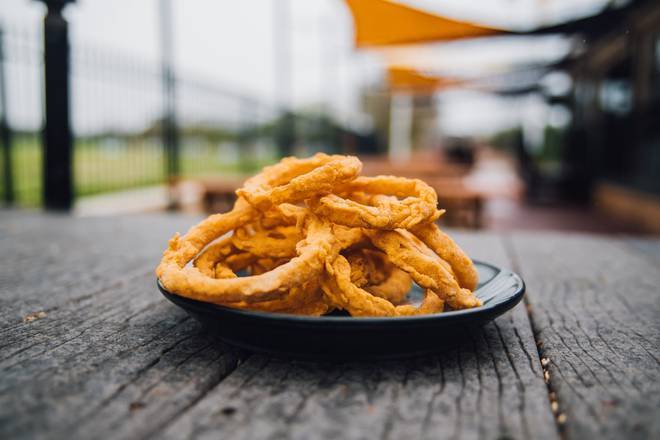 Order Onion Rings food online from Walk-On Sports Bistreaux store, Tallahassee on bringmethat.com