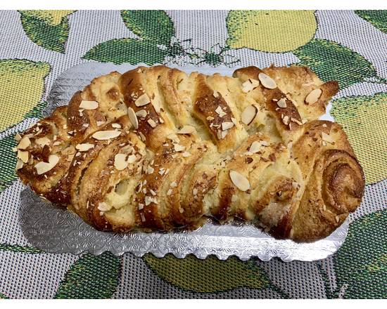 Order Almond Crown Coffee Cake food online from Byen Bakeri store, Seattle on bringmethat.com