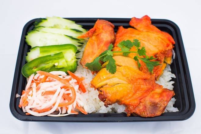 Order Chicken and Fried Rice food online from J&Q Vietnamese Sandwiches store, Anaheim on bringmethat.com