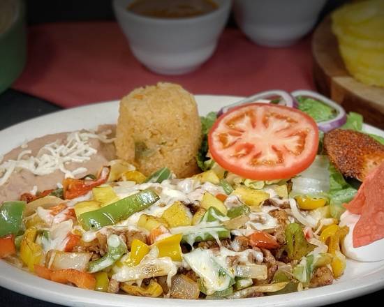 Order Madrazo food online from Los Fernandez store, Streamwood on bringmethat.com