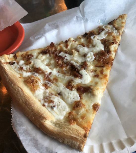 Order 19” Chicken Ranch Pie food online from Biggie's Pizza store, Jacksonville Beach on bringmethat.com
