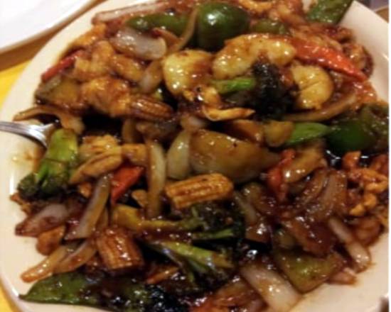 Order Szechuan Triple food online from China Wok store, Boca Raton on bringmethat.com