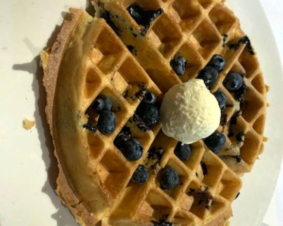 Order Simple Waffle food online from Legacy Kitchen Craft Tavern store, New Orleans on bringmethat.com