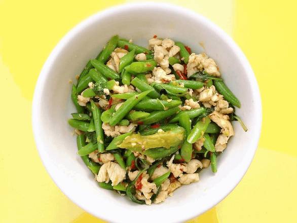 Order P31 Spicy Amazing Green Beans *** food online from Madam Mam's store, Bee Cave on bringmethat.com