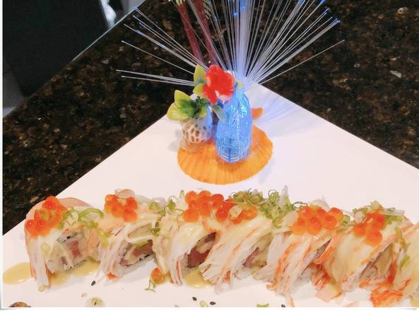 Order Sunny Roll  (8pcs) food online from Shogun Japanese Restaurant store, Palm Harbor on bringmethat.com