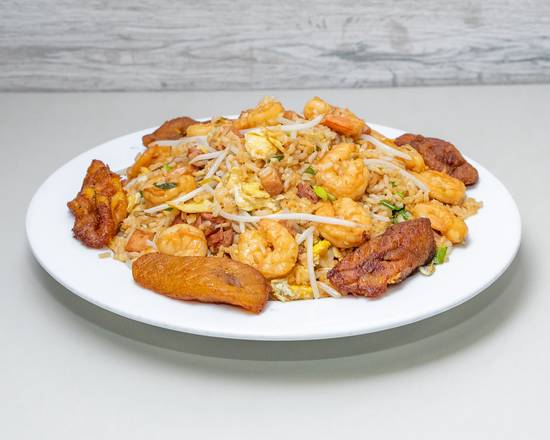 Order Arroz Frito Acompanado De Maduro (Fried Rice) food online from Latin Cuban Cafeteria store, Hialeah on bringmethat.com