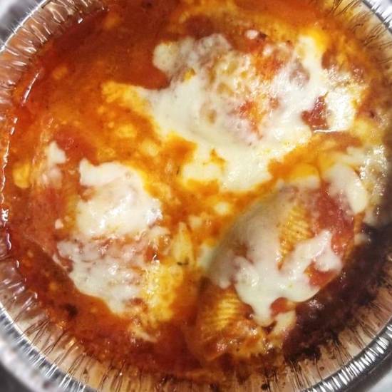 Order Baked meat lasagna alfredo food online from Nypd store, Ann Arbor on bringmethat.com