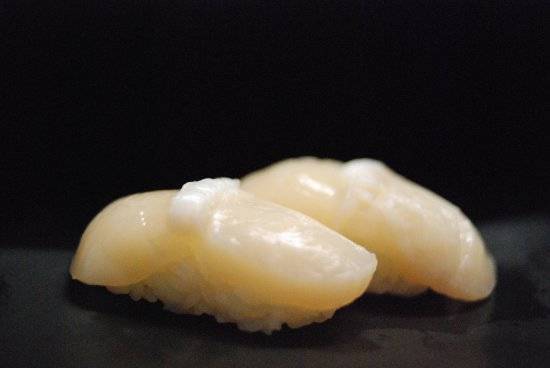 Order Scallop food online from Sushi Sumo store, Alpharetta on bringmethat.com