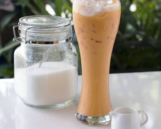 Order Bubble Milk Tea (White Pearl) (22 oz) (白玉奶茶(大 杯)) food online from Kyuramen 九汤屋 store, Cherry Hill on bringmethat.com