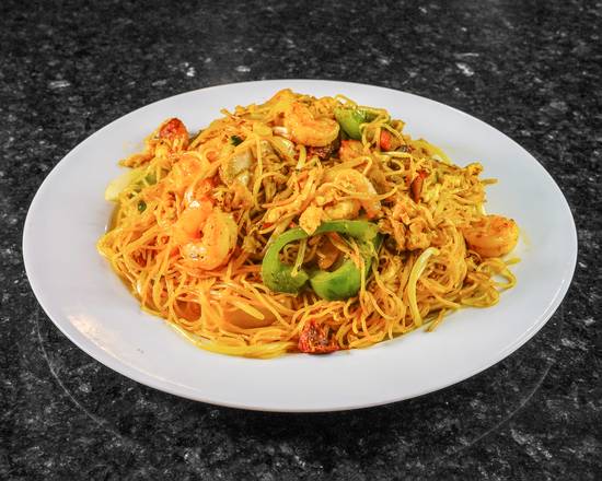 Order Singapore Rice noodle with Curry food online from Tasty Wok store, Orlando on bringmethat.com