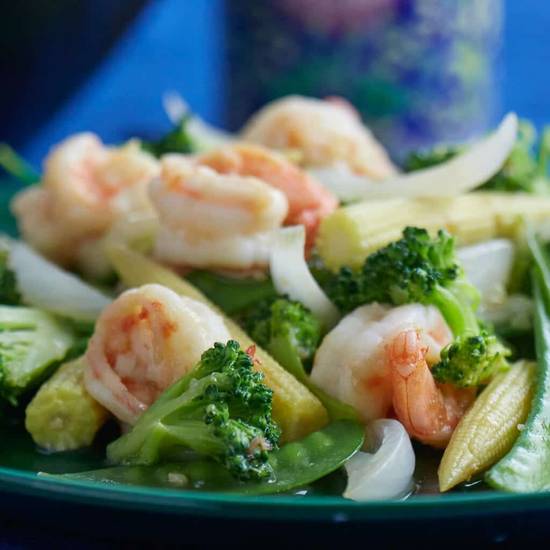 Order 4. Steamed Shrimp with Mixed Vegetable food online from Excel Chinese Restaurant store, South Chesterfield on bringmethat.com