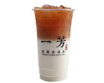 Order Black Tea Latte / 紅茶鮮奶 food online from Yifang Taiwan Fruit Tea store, SF on bringmethat.com