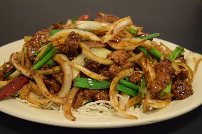 Order Mongolian Beef food online from Dragonfly store, Centralia on bringmethat.com