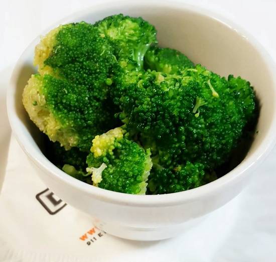 Order Seasoned Broccoli food online from Dilworth Neighborhood Grille store, Charlotte on bringmethat.com