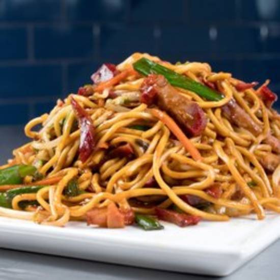Order C6. Roast Pork Lo Mein food online from Excel Chinese Restaurant store, South Chesterfield on bringmethat.com
