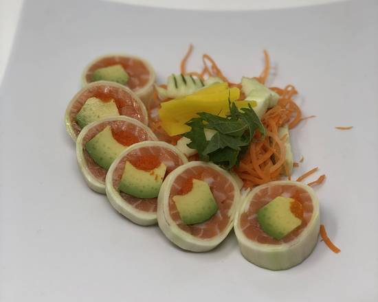 Order Q. Salmon Kanisu food online from Sushi Lico store, Miami on bringmethat.com