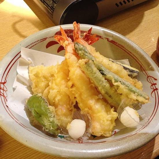 Order A11.Mixed Tempura (7 pcs)  food online from Fuji Revolving Sushi Bar store, Cypress on bringmethat.com