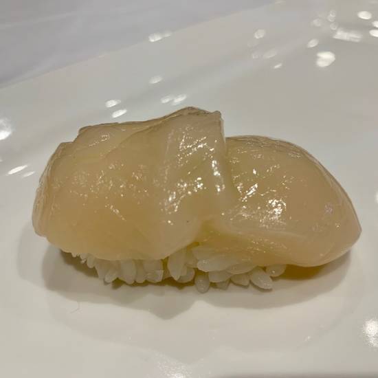 Order Jumbo Scallop Sushi food online from Katsu-ya store, Studio City on bringmethat.com