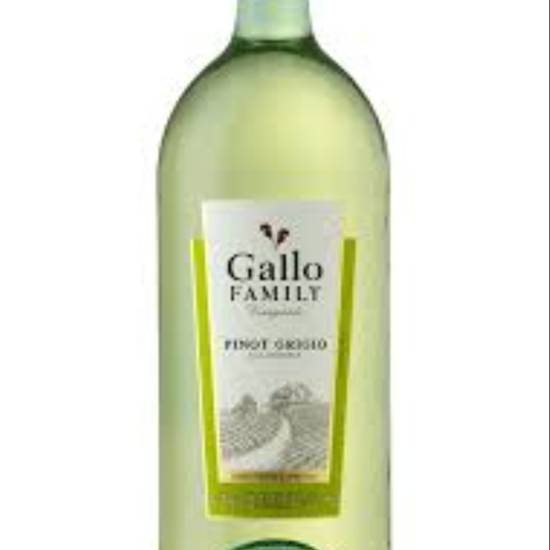 Order GALLO FAMILY PINOT GRIGIO 1.5 LT BOTTLE food online from Duke Liquor & Jr. Market store, Los Angeles on bringmethat.com