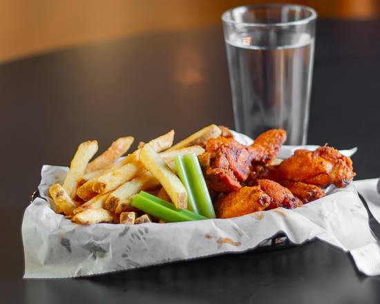 Order Fried Chicken Wing Basket food online from Firehouse Restaurant store, Harrisburg on bringmethat.com