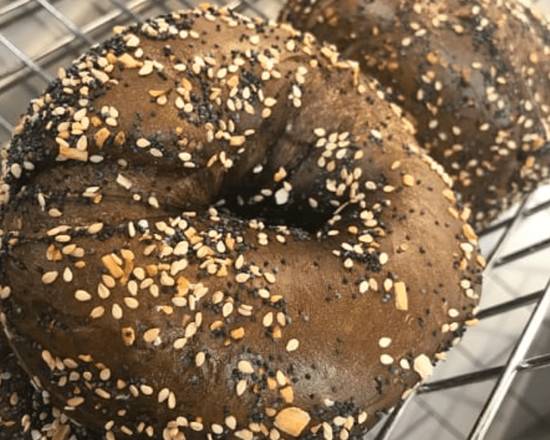 Order Pumpernickel Everything Bagel food online from Liberty Bagels store, Queens on bringmethat.com