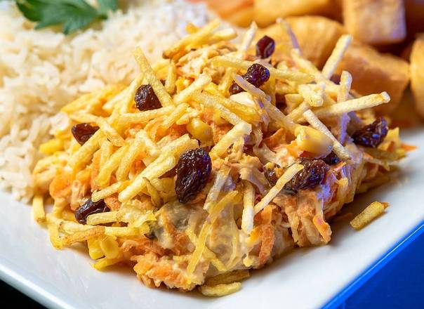 Order Salpicão (Chicken Salad) food online from Altas Horas store, Newark on bringmethat.com