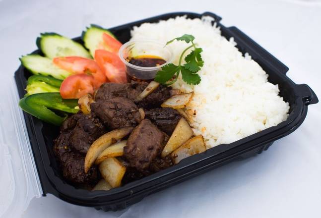 Order Shaken Beef and Steamed Rice food online from J&Q Vietnamese Sandwiches store, Anaheim on bringmethat.com