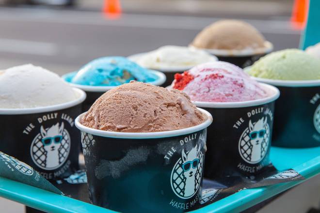 Order Matcha Green Tea Ice Cream food online from The Dolly Llama store, Los Angeles on bringmethat.com