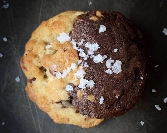 Order The Dark Side (Seasonal) food online from Hello Robin store, Seattle on bringmethat.com