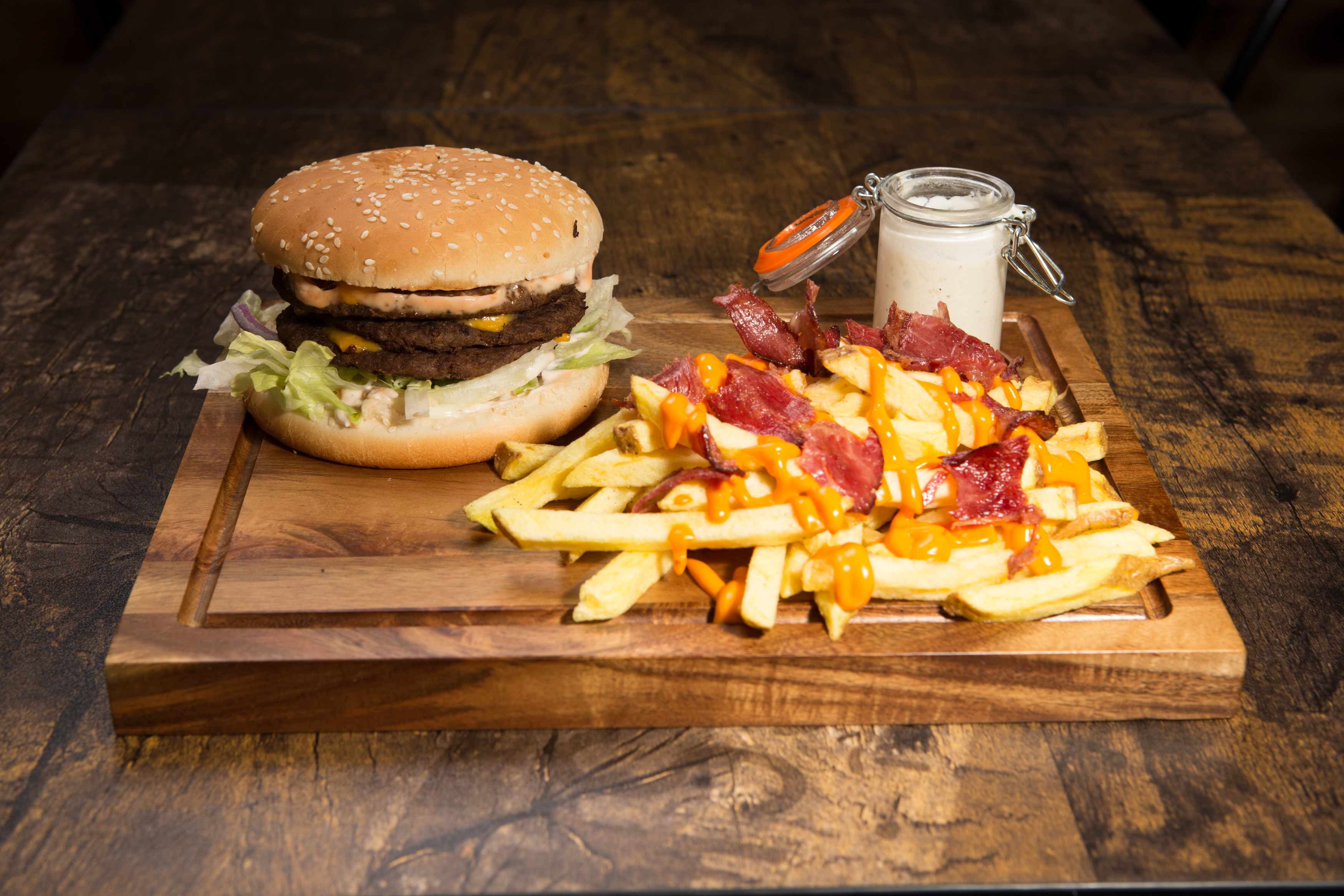 Menu whoop's triple
