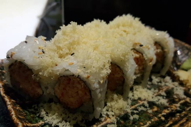 Order Spicy Crunch Roll food online from Hokkaido store, Winter Springs on bringmethat.com