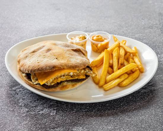 Menu cheese naan steak