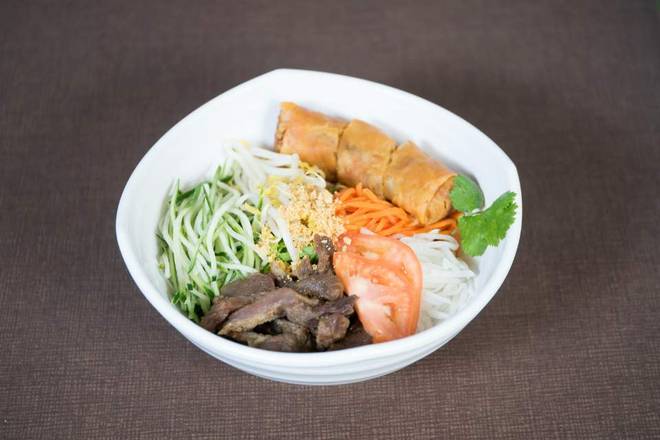Order Grilled Pork and Egg Roll Vermicelli Bowl (돼지고기 석쇠구이+ 에그롤+ 버미셀리 국수) food online from Pho32 Shabu Shabu store, Palisades Park on bringmethat.com